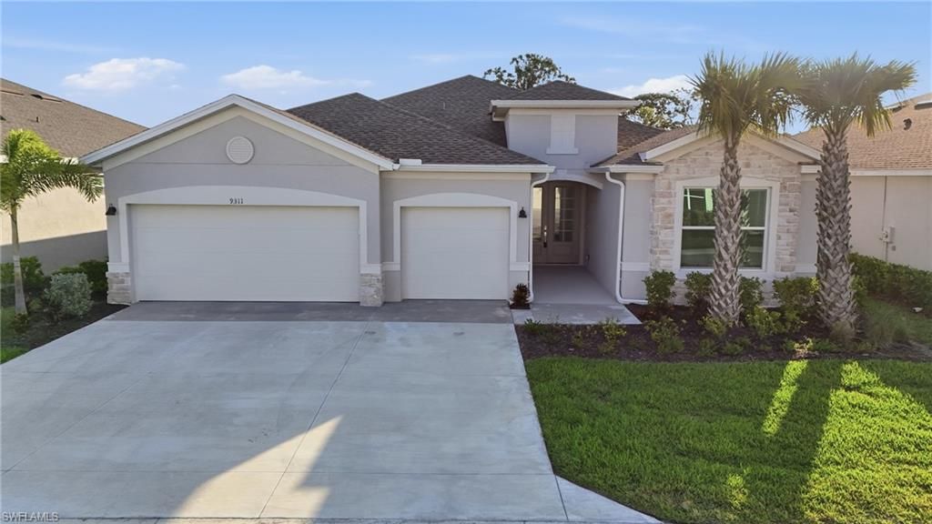 9311 Aqua Overlook Ct, Lehigh Acres, FL 33936 Photo