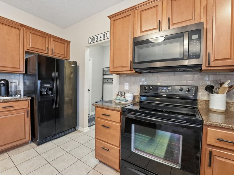 7445 Holderman Street, Lewis Center, OH 43035 Photo 15