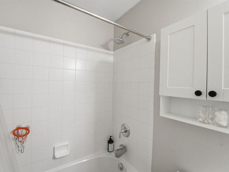 7445 Holderman Street, Lewis Center, OH 43035 Photo 47