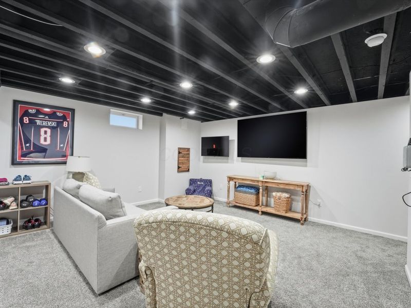 7445 Holderman Street, Lewis Center, OH 43035 Photo 52