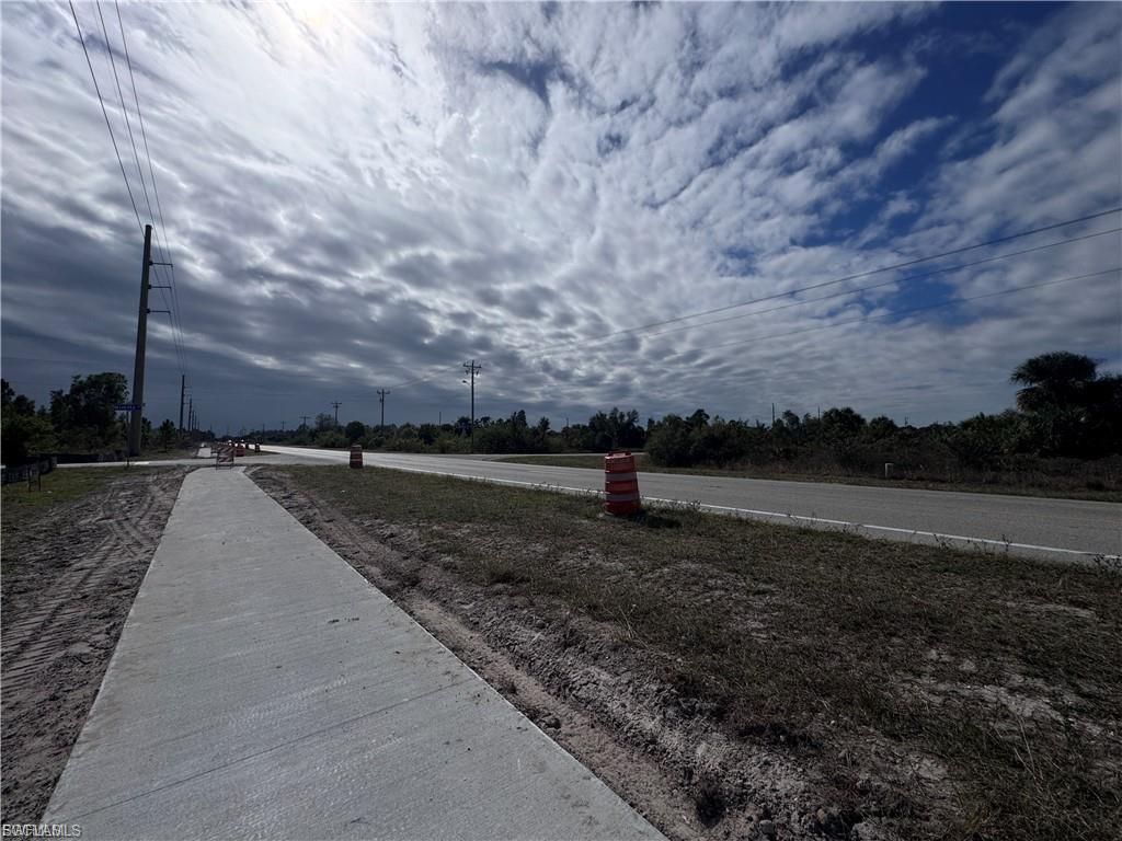 931 Bell Blvd S, Lehigh Acres, FL 33974 Photo