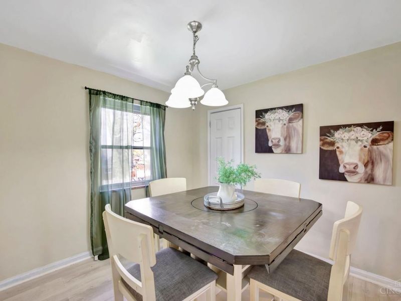 3962 S Fordham Place, Silverton, OH 45213 Photo 7