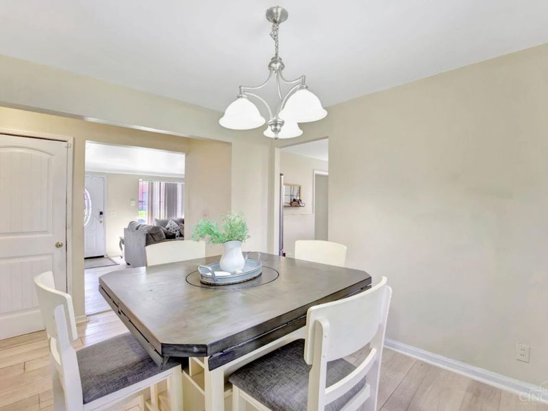 3962 S Fordham Place, Silverton, OH 45213 Photo 9