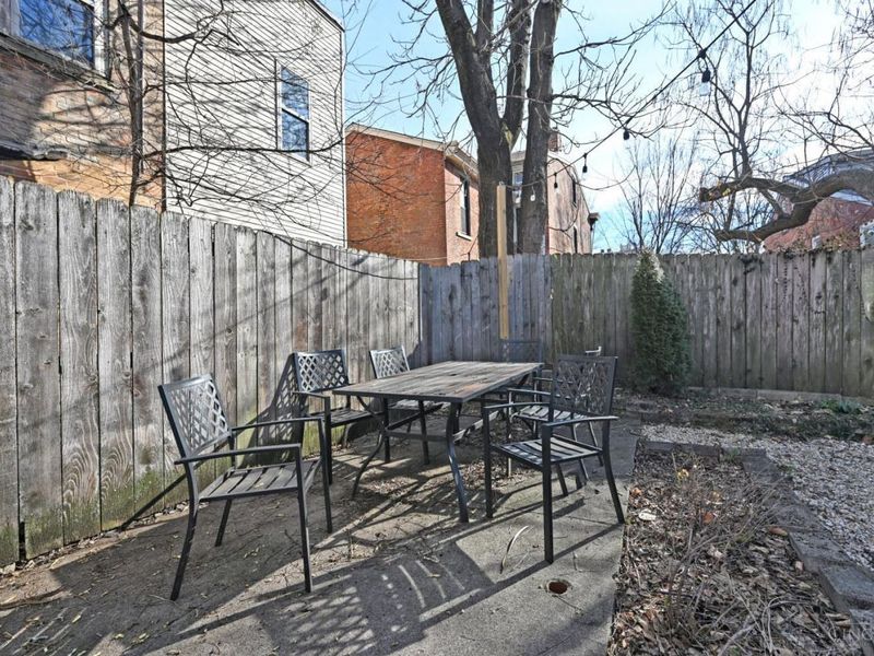 433 Clark Street, Unit B, Cincinnati, OH 45203 Photo 24