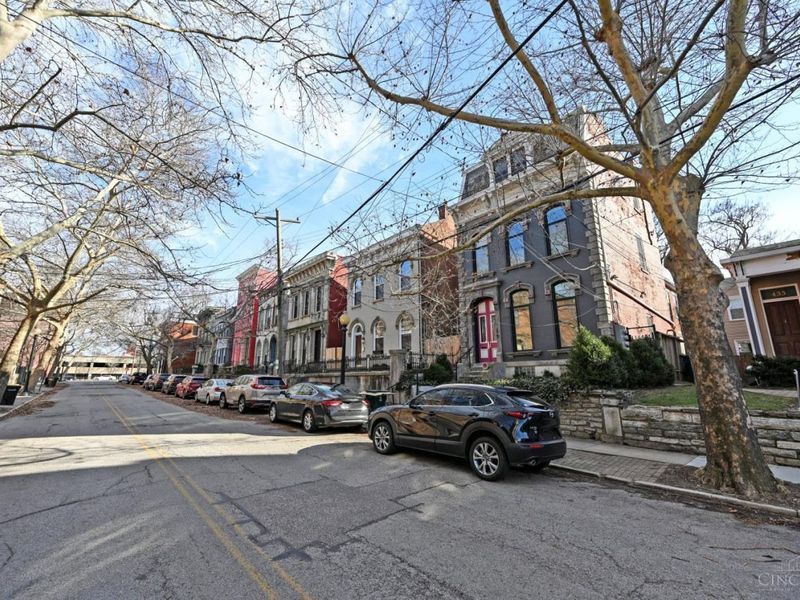 433 Clark Street, Unit B, Cincinnati, OH 45203 Photo 29