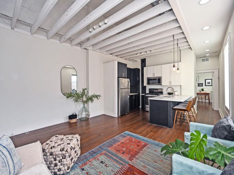 433 Clark Street, Unit B, Cincinnati, OH 45203 Photo 9