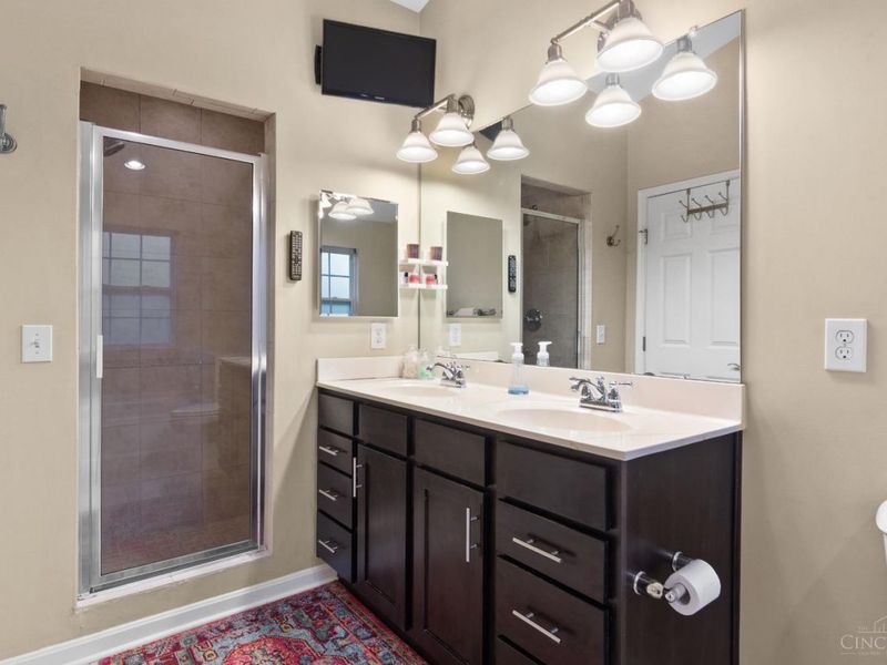 5327 Reserve Circle, Cincinnati, OH 45230 Photo 20