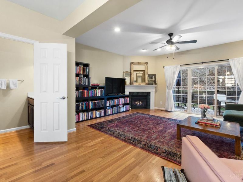 5327 Reserve Circle, Cincinnati, OH 45230 Photo 5