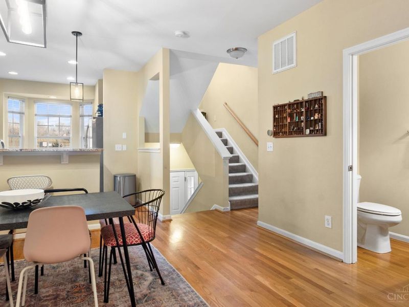 5327 Reserve Circle, Cincinnati, OH 45230 Photo 8