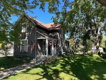 164 Albertson Street, Rochester, MI 48307