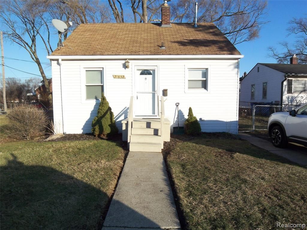 21832 Conners Avenue, Warren, MI 48091 Main Photo