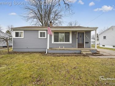 32216 Balmoral Street, Garden City, MI 48135