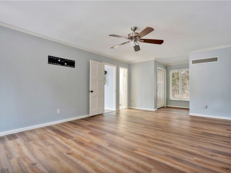 3993 Granger Road, Akron, OH 44333 Photo 18