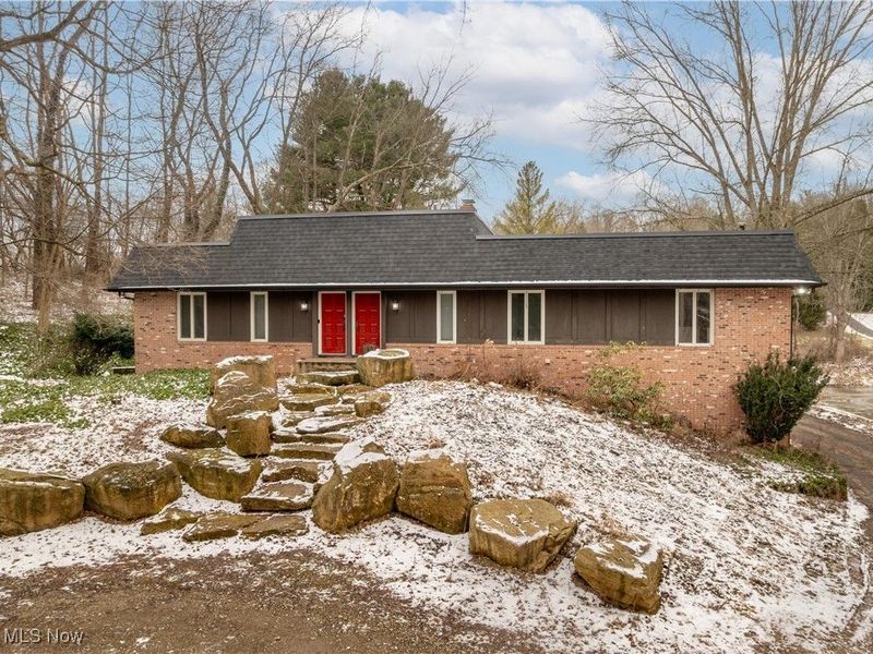 3993 Granger Road, Akron, OH 44333 Photo 2