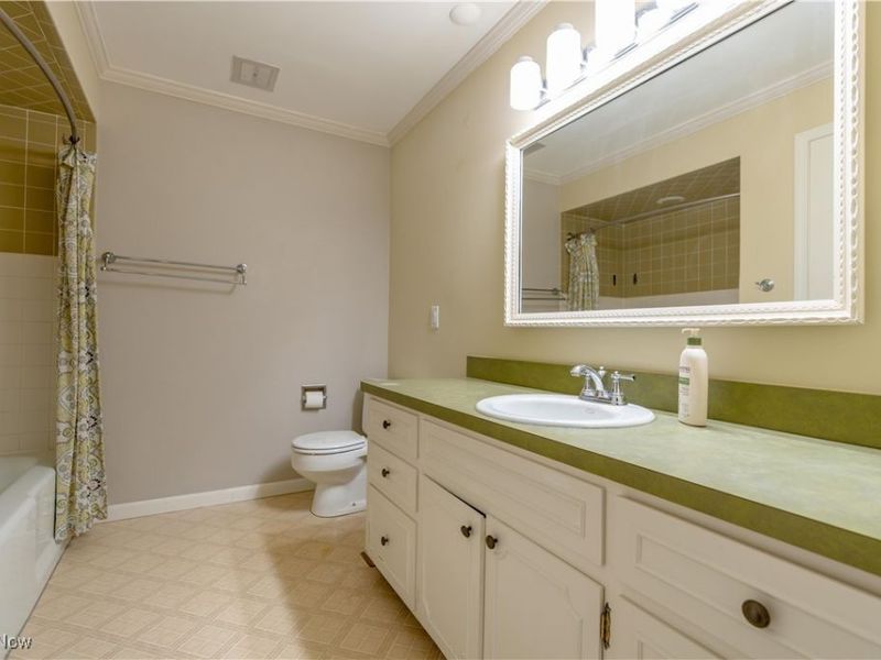 3993 Granger Road, Akron, OH 44333 Photo 25