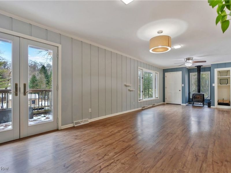 3993 Granger Road, Akron, OH 44333 Photo 4