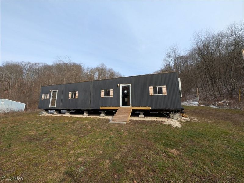 1054 Bergholz Road SE, Mechanicstown, OH 43908 Photo 2