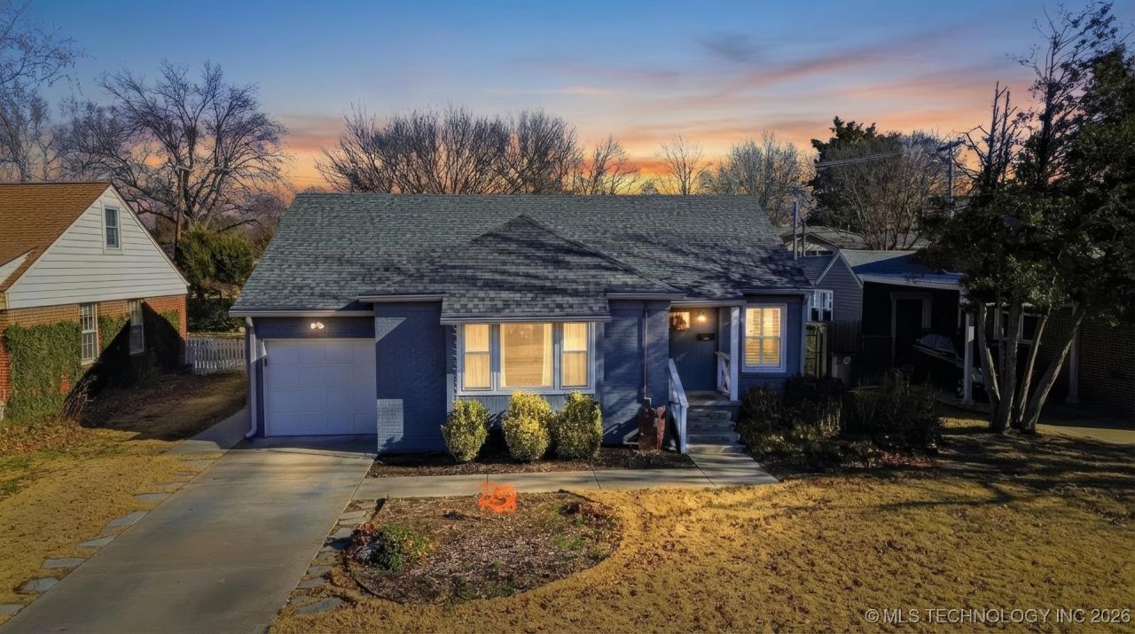 2205 S Florence Avenue, Tulsa, OK 74114 Main Photo