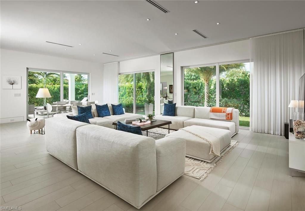 1218 14th Ave N, Naples, FL 34102 Photo