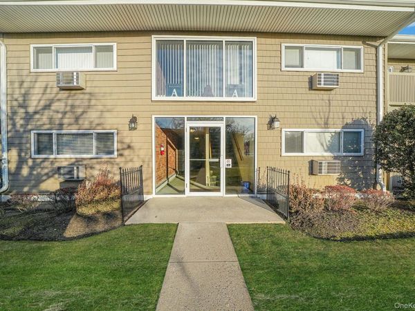 365 Route 111, Unit A2, Smithtown, NY 11787