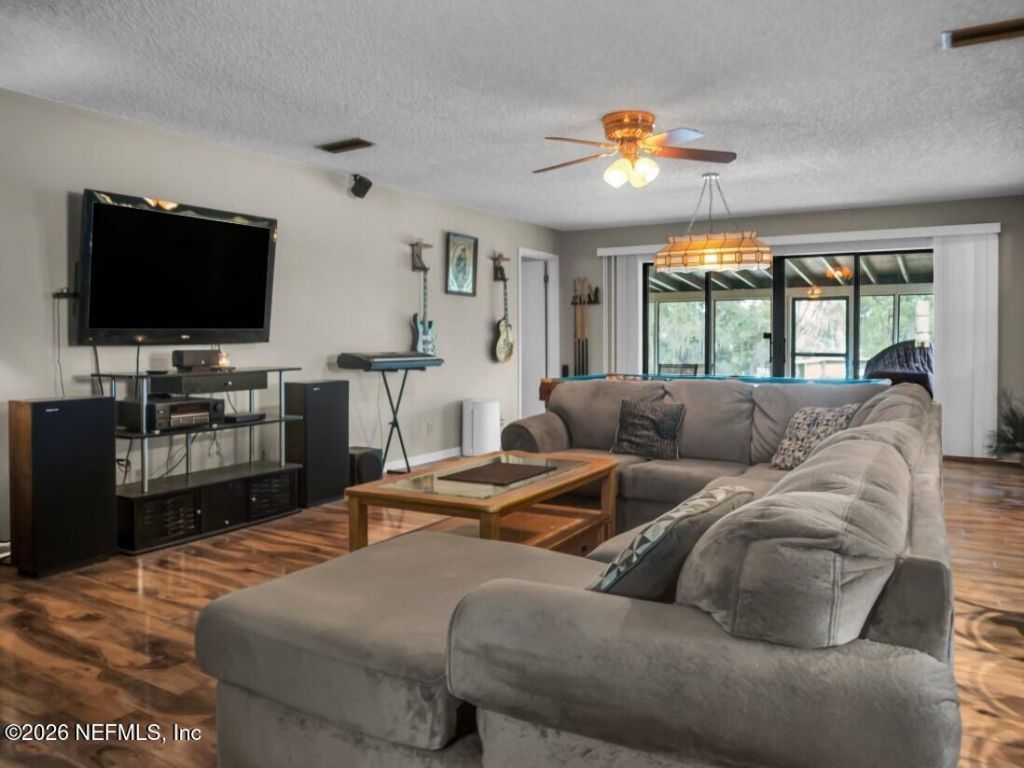 135 Ashley Lake Drive, Melrose, FL 32666 Photo
