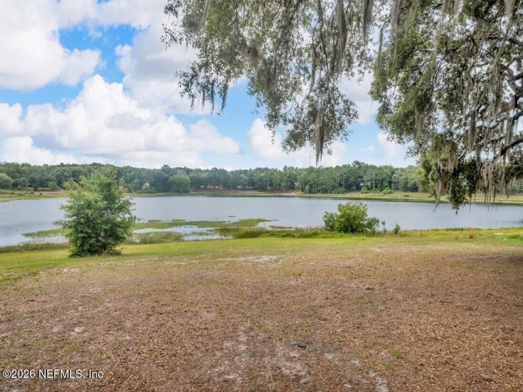 135 Ashley Lake Drive, Melrose, FL 32666 Photo
