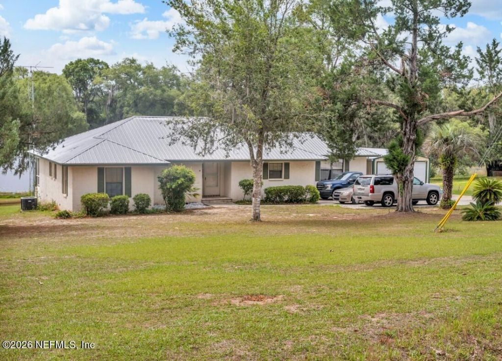135 Ashley Lake Drive, Melrose, FL 32666 Photo