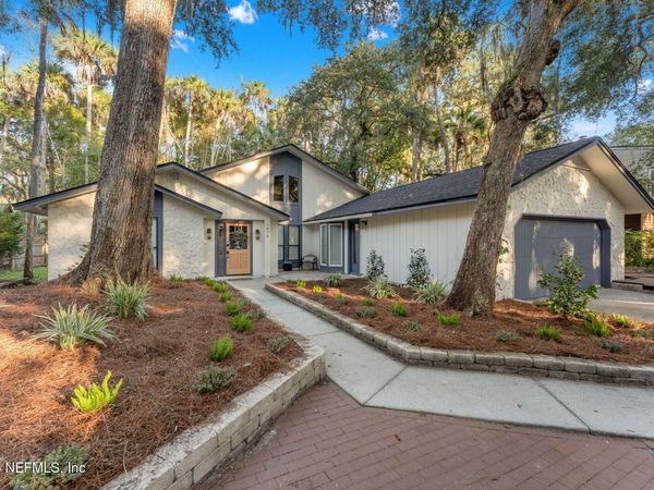 1875 LIVE OAK Lane, Atlantic Beach, FL 32233