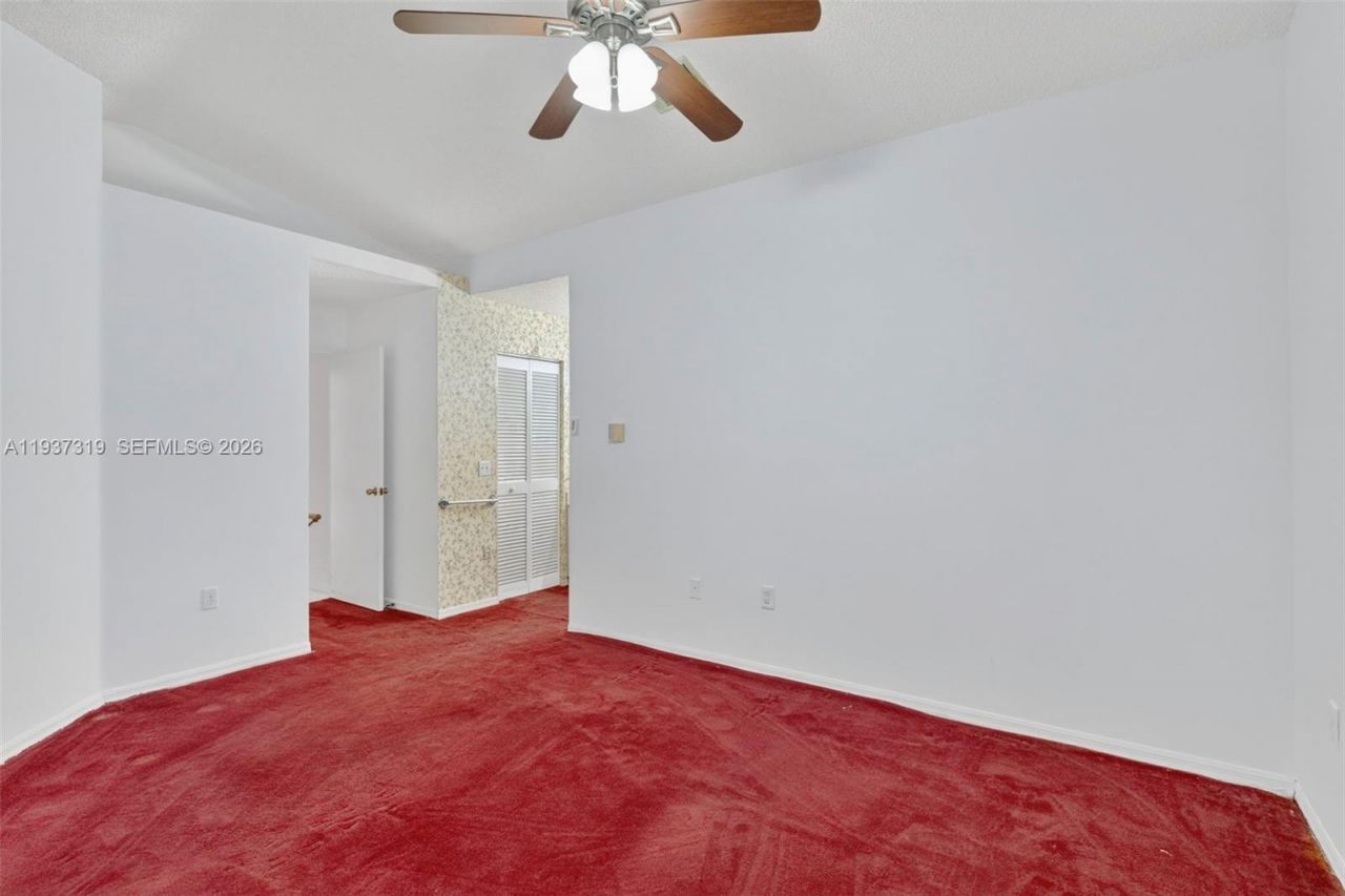 1306 NW 125th Ter, Sunrise, FL 33323 Photo