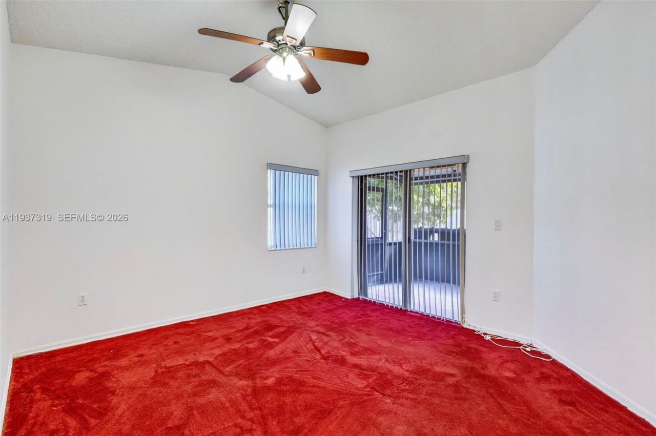 1306 NW 125th Ter, Sunrise, FL 33323 Photo