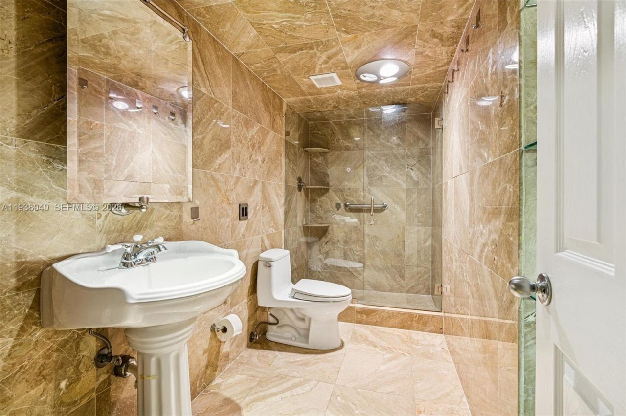 1401 S Ocean Dr, Unit 306, Hollywood, FL 33019 Photo