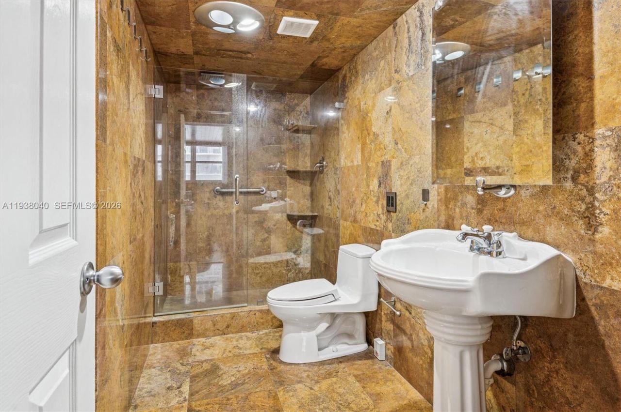 1401 S Ocean Dr, Unit 306, Hollywood, FL 33019 Photo