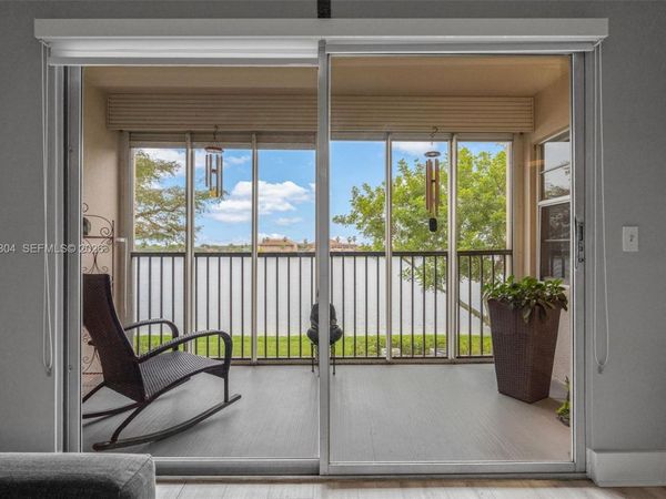 13355 SW 16th Ct, Unit 211E, Pembroke Pines, FL 33027