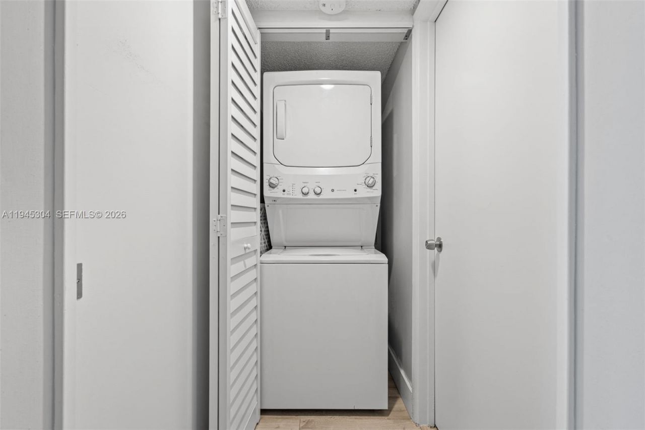 13355 SW 16th Ct, Unit 211E, Pembroke Pines, FL 33027 Photo