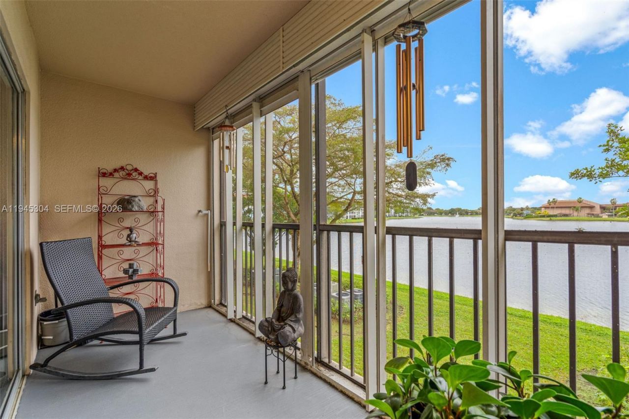 13355 SW 16th Ct, Unit 211E, Pembroke Pines, FL 33027 Photo