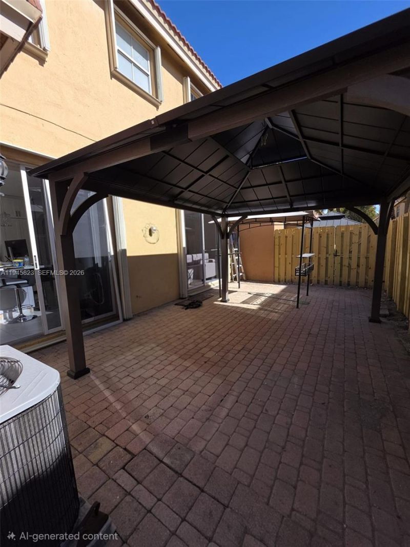 8544 NW 140th Ter, Unit 1003, Miami Lakes, FL 33016 Photo