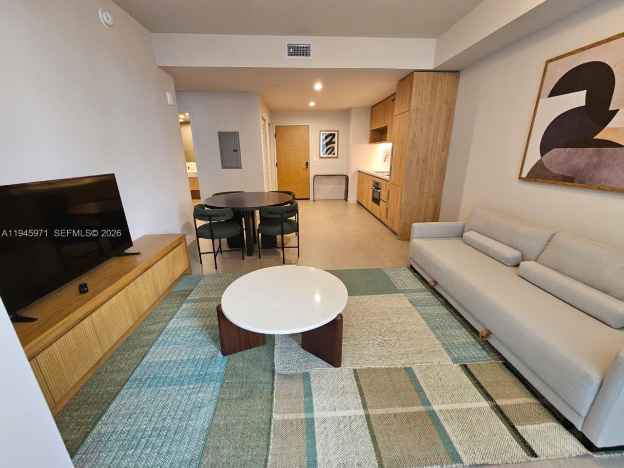 11 NE 6th St , Unit 211, Miami, FL 33132 Photo