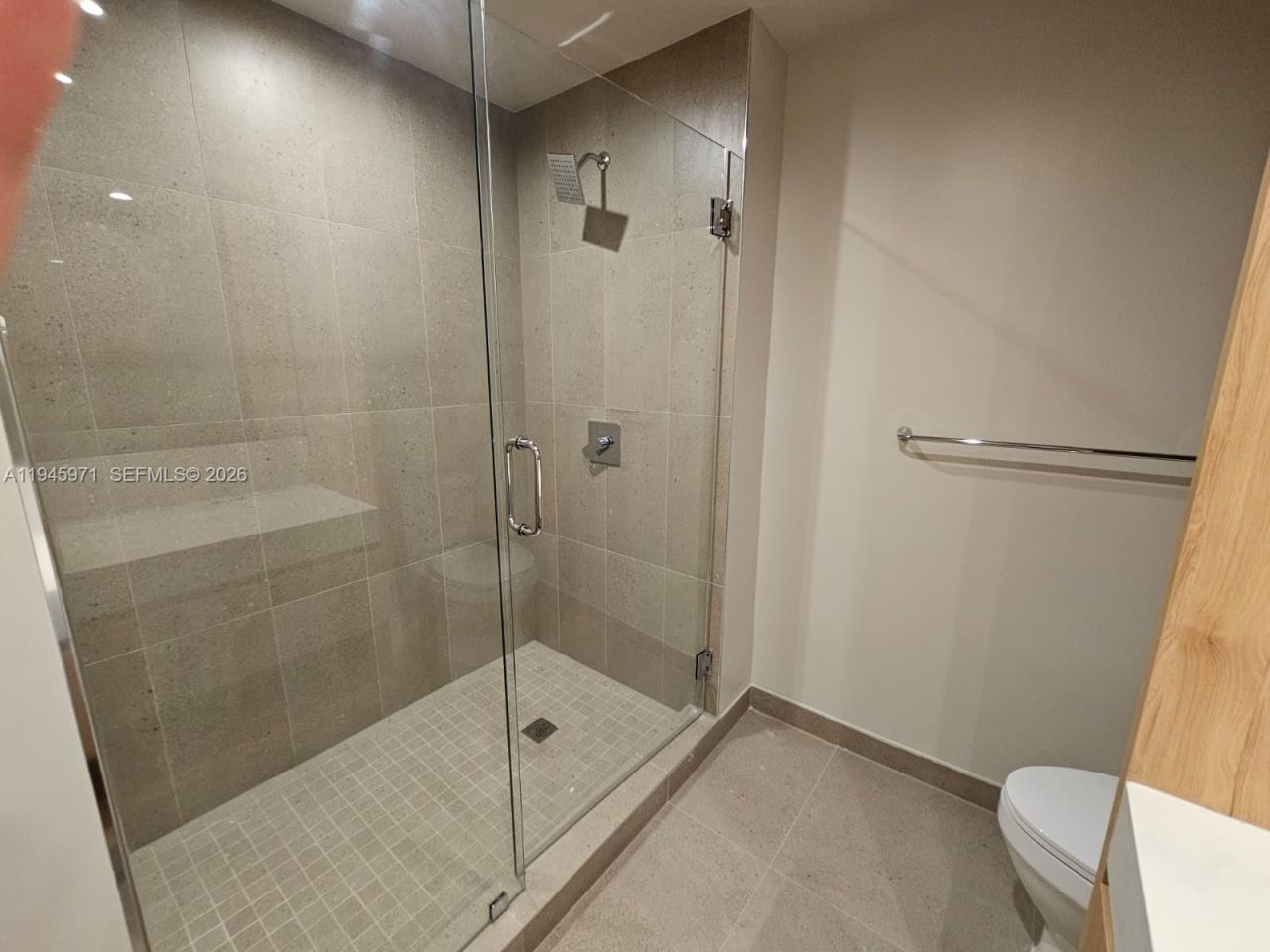 11 NE 6th St , Unit 211, Miami, FL 33132 Photo