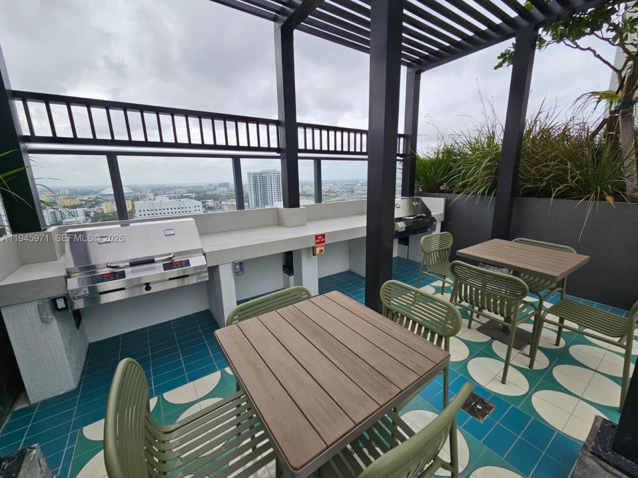 11 NE 6th St , Unit 211, Miami, FL 33132 Photo