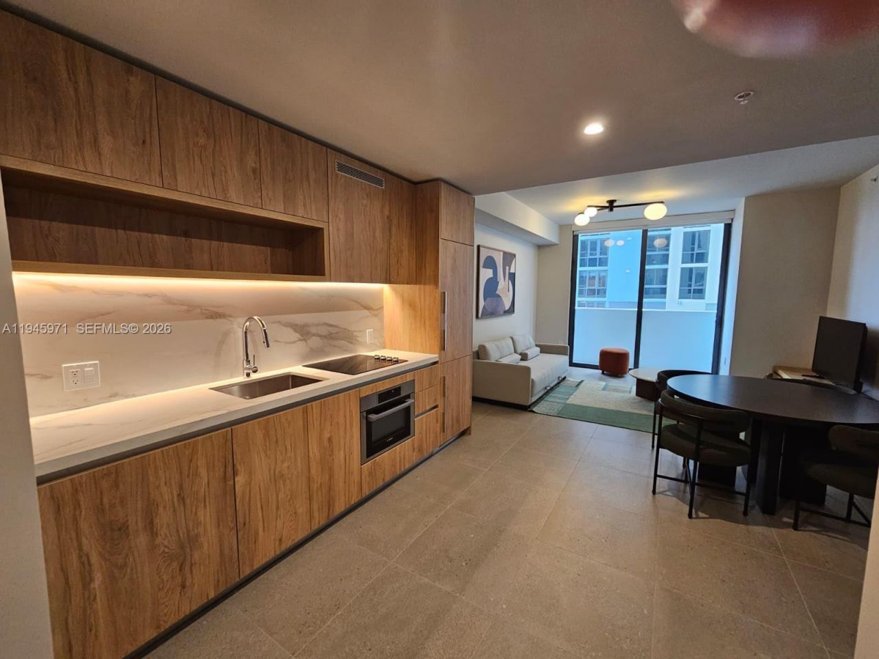 11 NE 6th St , Unit 211, Miami, FL 33132 Photo