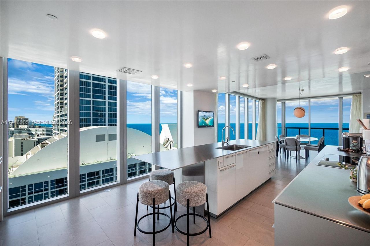 6799 Collins Ave , Unit LPH01 & LP, Miami Beach, FL 33141 Photo