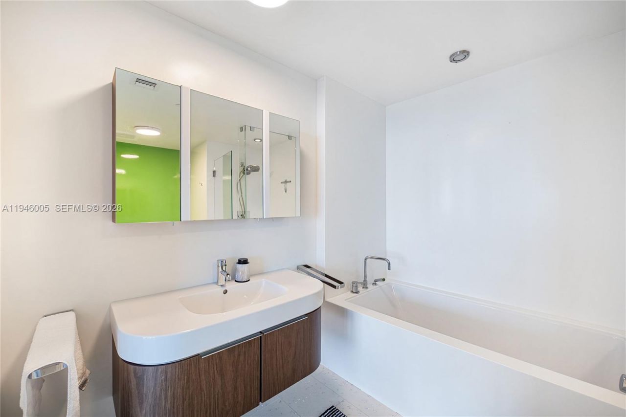 6799 Collins Ave , Unit LPH01 & LP, Miami Beach, FL 33141 Photo