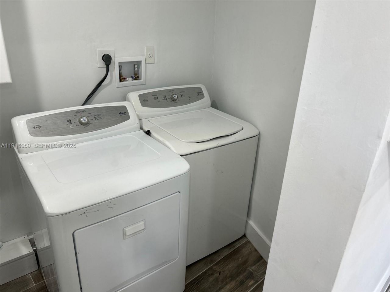 261 NW 49th St, Unit A, Miami, FL 33127 Photo