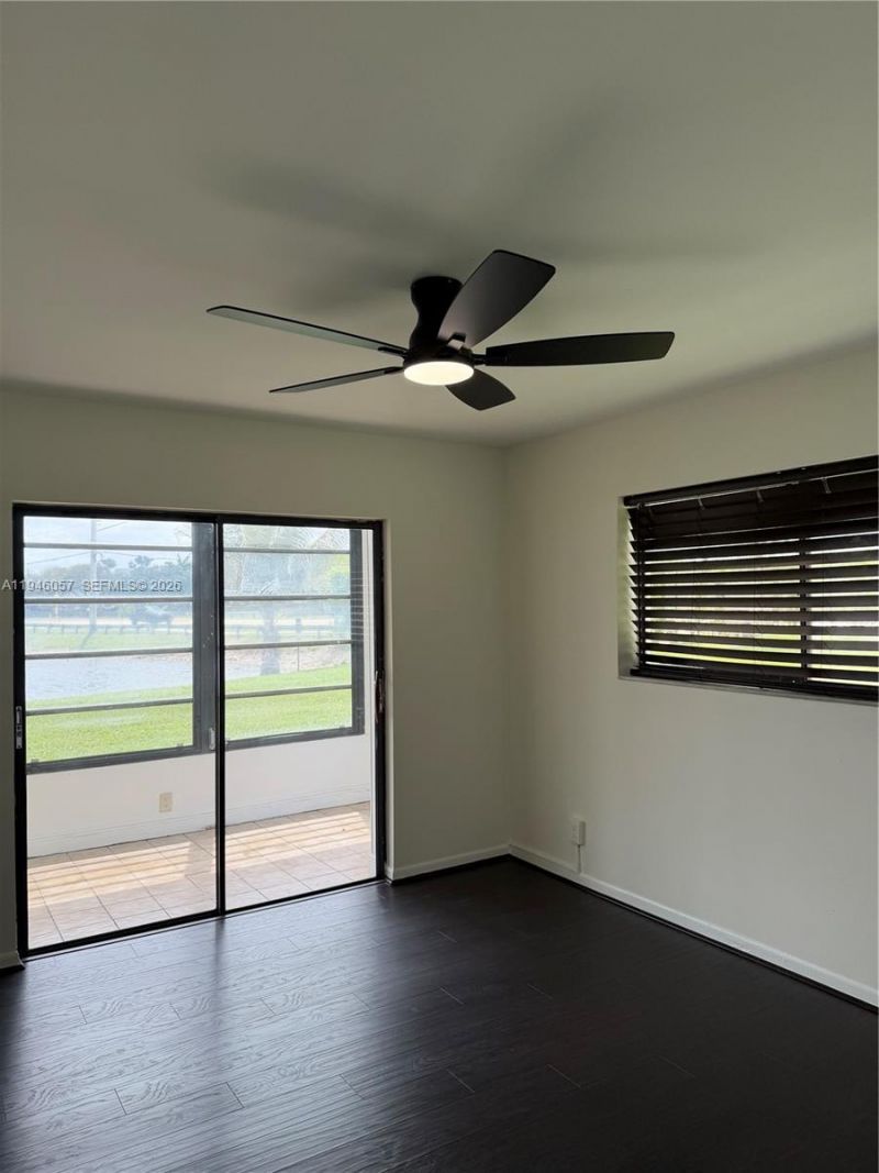 9920 NW 68th Pl, Unit 110, Tamarac, FL 33321 Photo