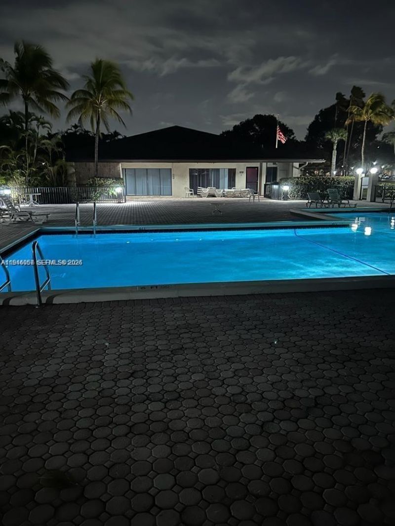 9920 NW 68th Pl, Unit 110, Tamarac, FL 33321 Photo