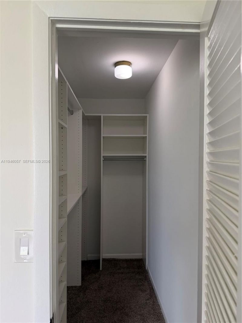 9920 NW 68th Pl, Unit 110, Tamarac, FL 33321 Photo