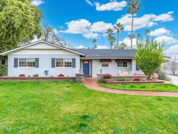 3033 N 53RD Street, Phoenix, AZ 85018