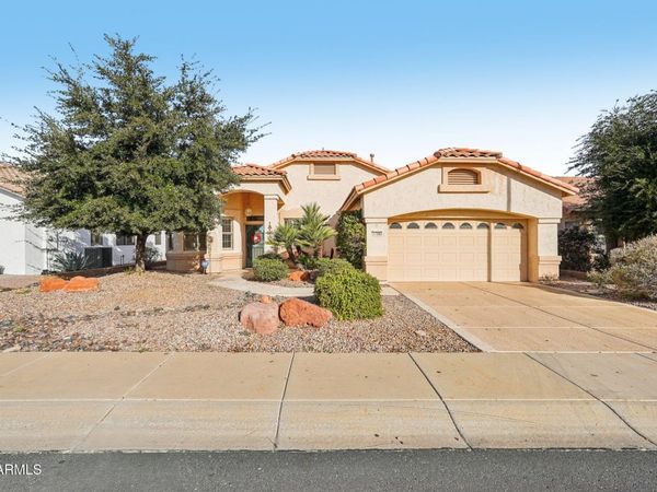 17982 W UDALL Drive W, Surprise, AZ 85374