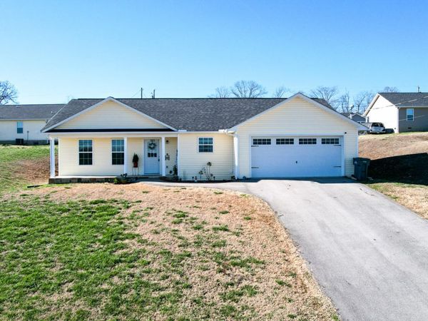 2026 Jonathan Drive Drive, White Pine, TN 37890