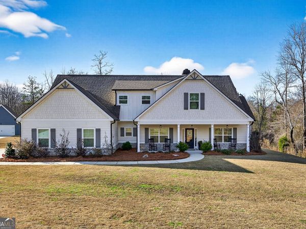 295 Walden Pond Trail, Senoia, GA 30276